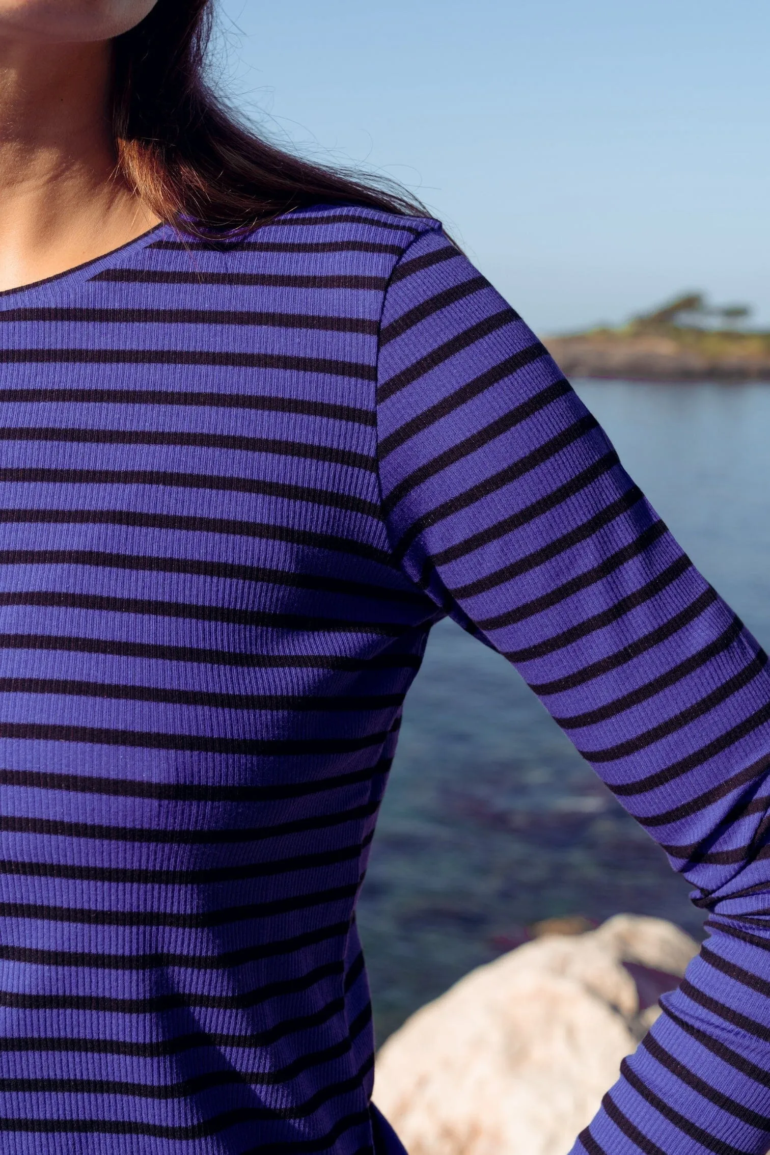 Striped Crew Neck T-shirt - Image 6